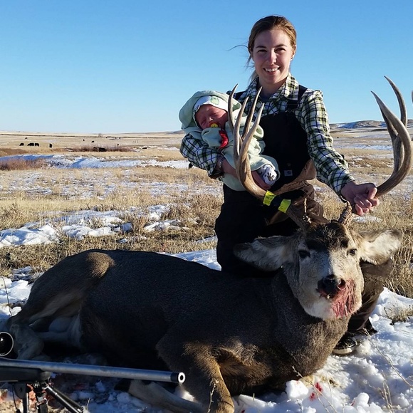 Meet the Posher - Picture 3 of 8